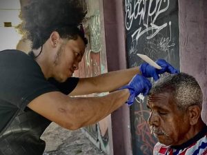 Adrián Valdespino: Inspirando Cambio desde las Calles de Panamá