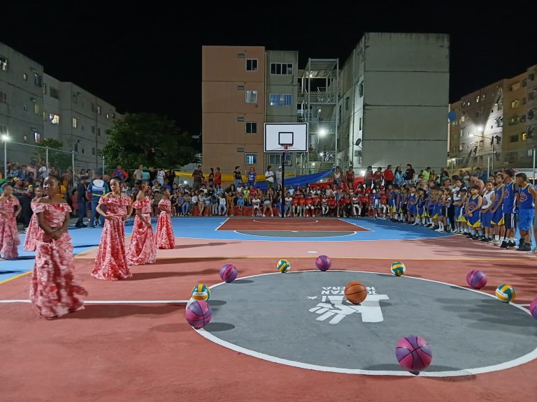 Alcalde Jonatan Herrera reinaugura cancha «Abraham Falkenhagen» en Ciudad Zamora