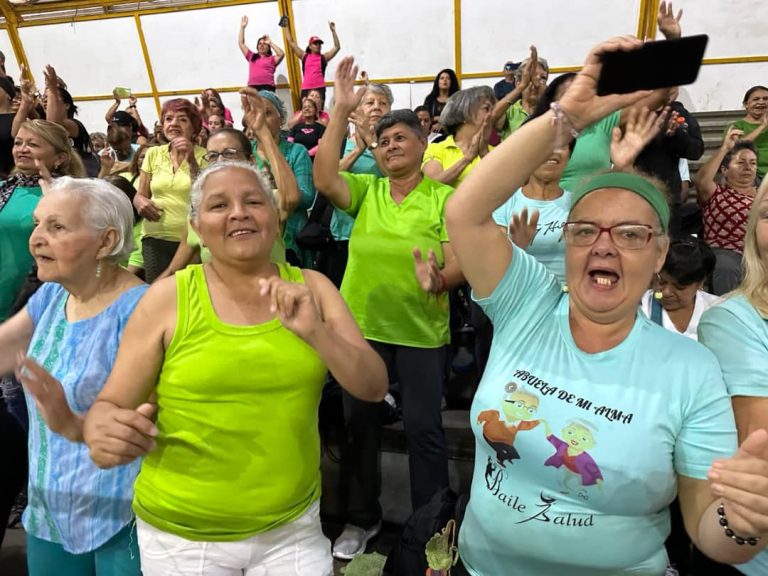 Adultos Mayores guaicaipureños celebraron su día con actividad física