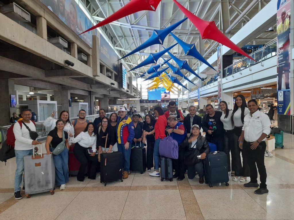 Representantes de Centrales y organizaciones sindicales de Trabajadores Universitarios  de América Latina llegan a la ciudad  de Puerto Cabello