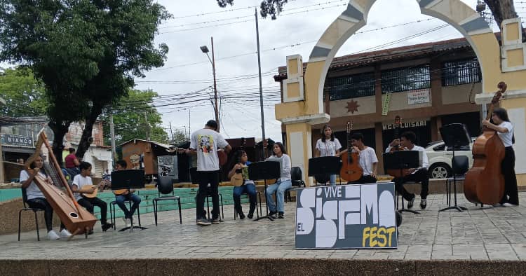 Cúa sonó al compás de El Sistema: un emotivo encuentro musical por el 50 aniversario