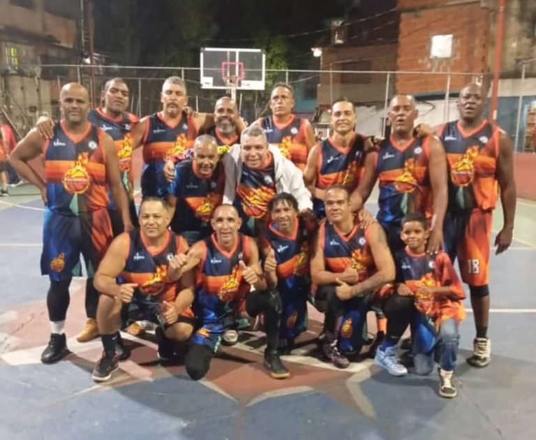 Fire Máster Basket Club campeón del Baloncesto Urbano +50 en Caracas