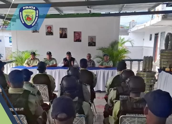 Entregan dotación al parque automotriz de la policía municipal Cristóbal Rojas