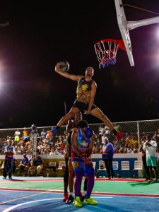 Los Court Kingz visitaron Higuerote durante el 7mo. Tour Mundial de Baloncesto de Calle