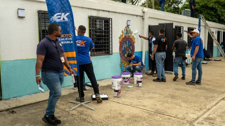 Buen Vecino de EK le da nuevo rostro a la estación de Bomberos de Cúa