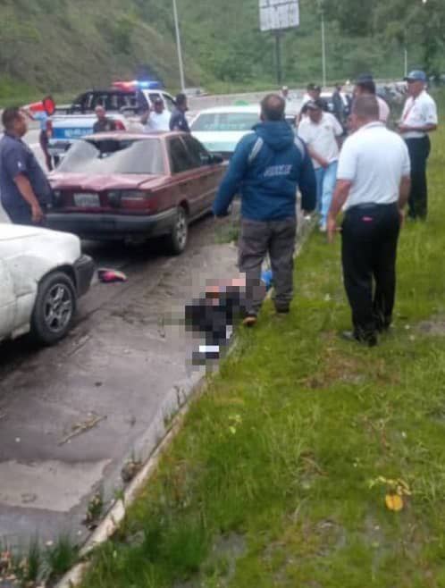 Dos fallecidos en la cola para abastecerse de gasolina en El Cercado, Guarenas