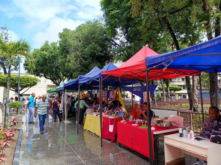 Jornada Social se desplegó en la Plaza Bolívar de Tomás Lander