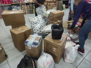 Buen Vecino de Empire Keeway llevó donación a afectados por lluvias en Mérida
