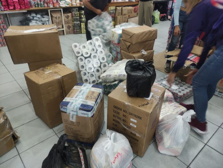 Buen Vecino de Empire Keeway llevó donación a afectados por lluvias en Mérida