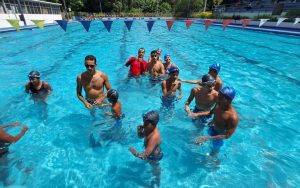 Realizarán campamento de natación en piscina de Parque Miranda