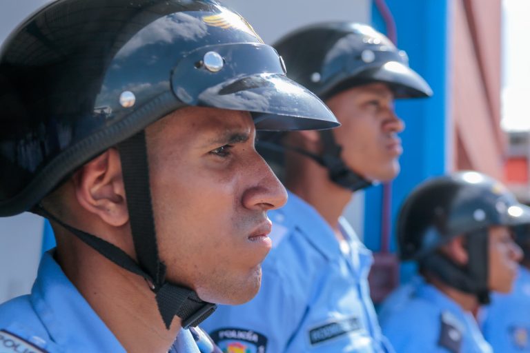 700 uniformados de Polimiranda recibieron ascensos y distinciones por el Día del Policía