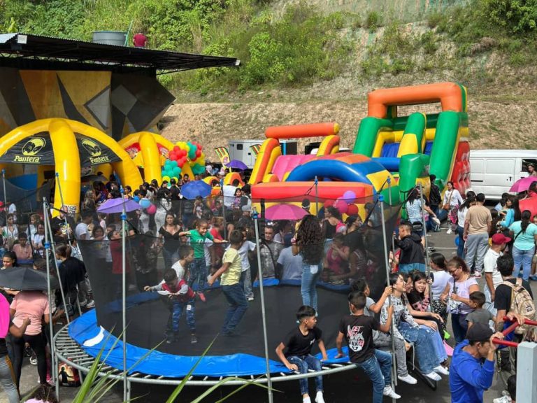 El Guateques Infantil brindó día de música y diversión a niñas y niños