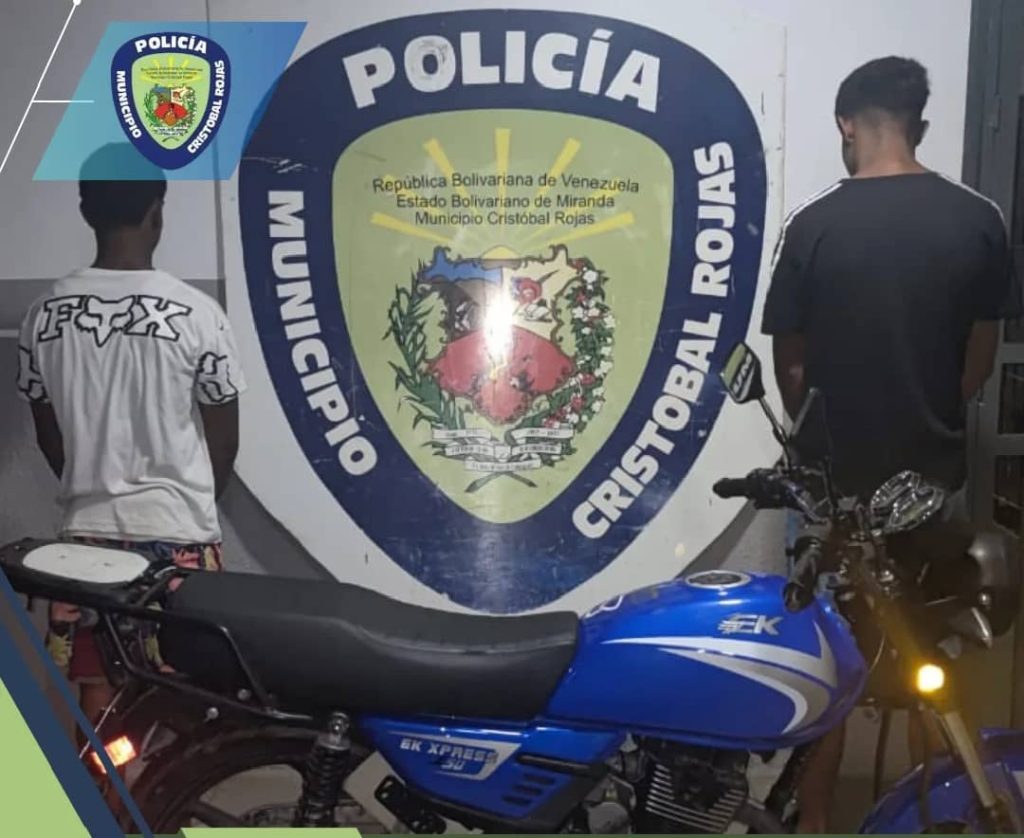 Detienen a dos sujetos por maniobras prohibidas en Jabillito