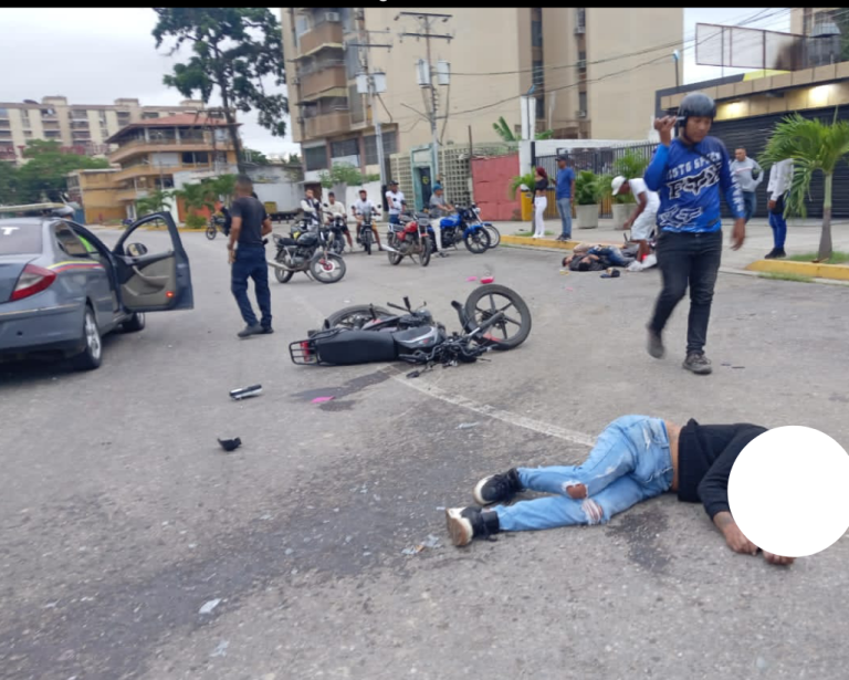 Charallave, Fatal Accidente de Tránsito en la avenida Cristóbal Rojas Deja Un Fallecido y Cuatro Heridos