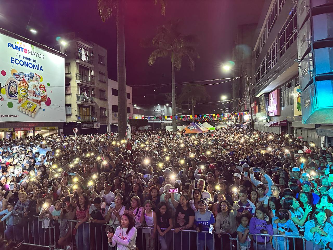 Cinco mil personas disfrutaron de El Guateques