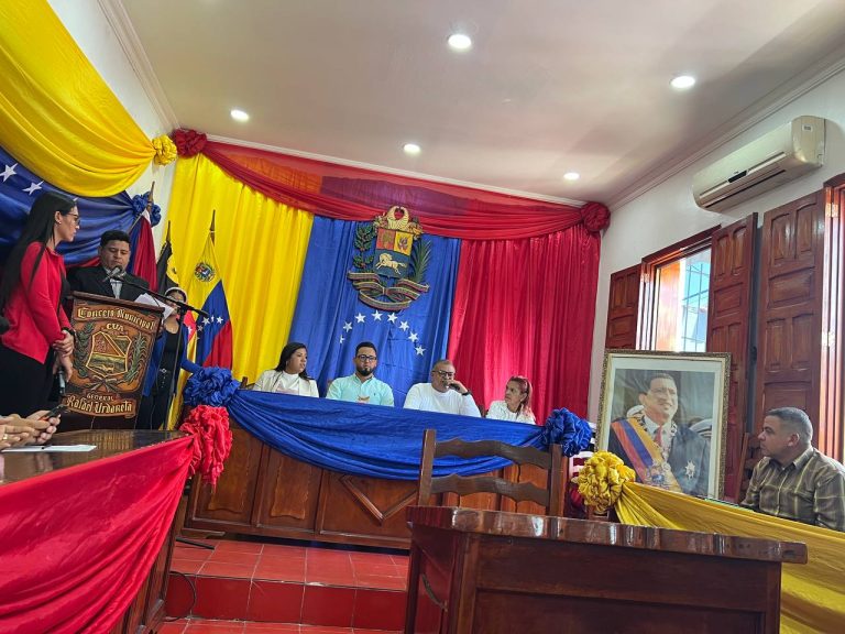 Juramentan e instalan el nuevo Concejo Municipal de Urdaneta