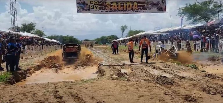Piques Fangueros 6 Vs 8 Cilindros en Santa Teresa del Tuy: 2º aniversario del Fangódromo Marcos  Ventresca este #17A