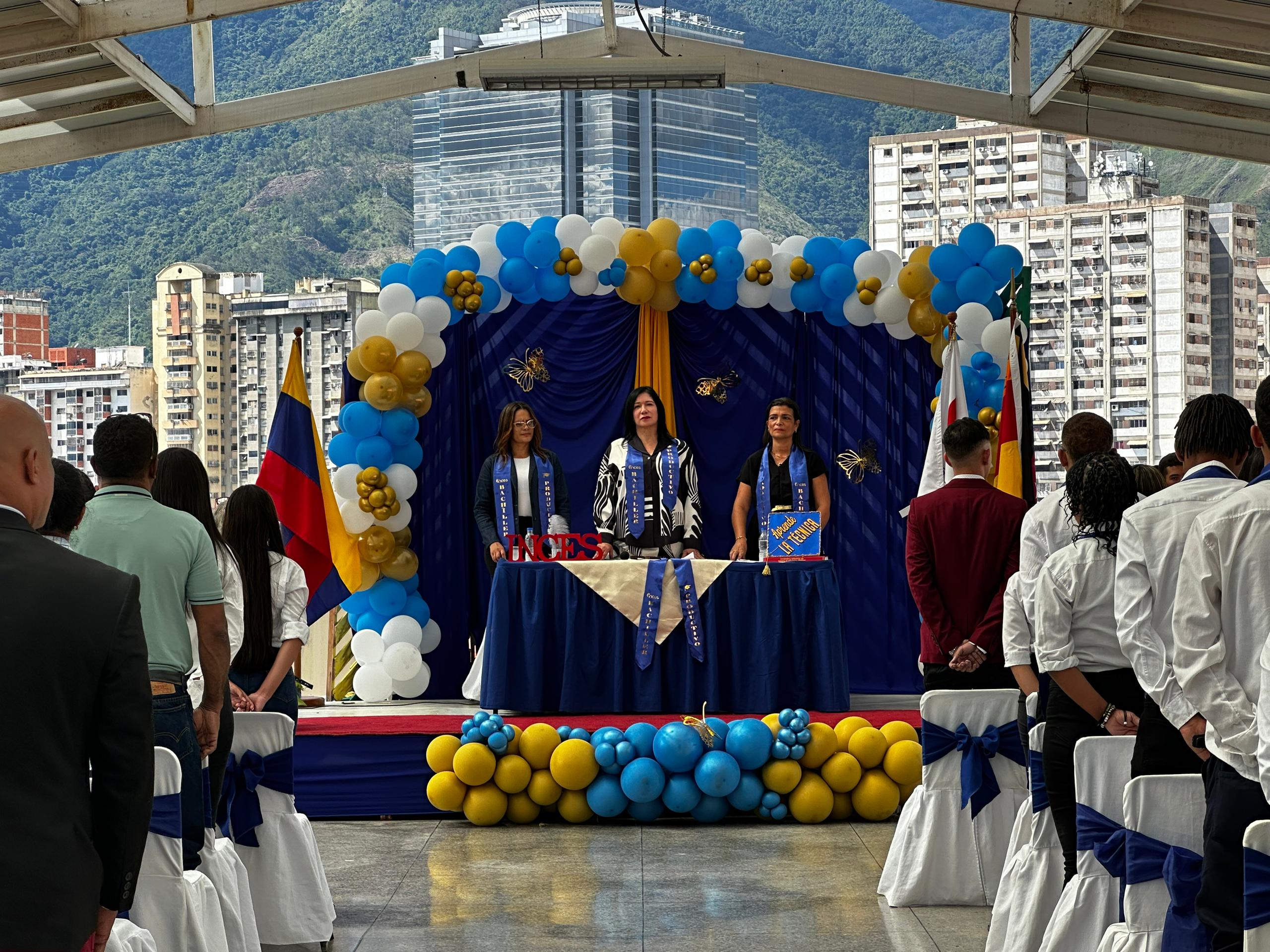 Inces Miranda celebra la graduación de 271 bachilleres productivos