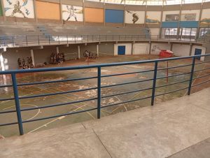 Usuarios denuncian el abandono del Domo Deportivo en Charallave y piden que se hagan reparaciones