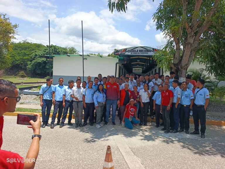 Taller de formación busca mejorar la calidad del servicio de transporte en el municipio Cristóbal Rojas