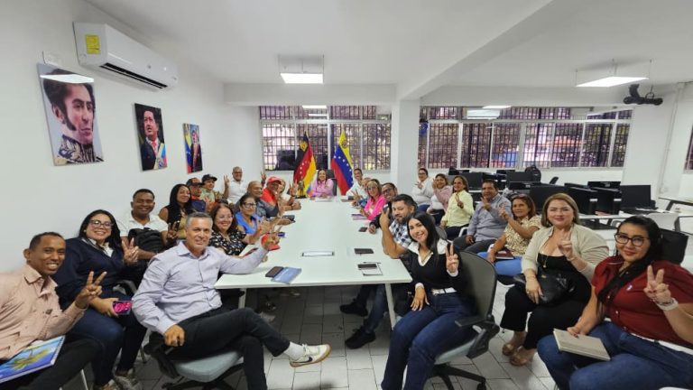 Juramentan equipo de trabajo de la Alcaldía de Charallave centrado en las 7T