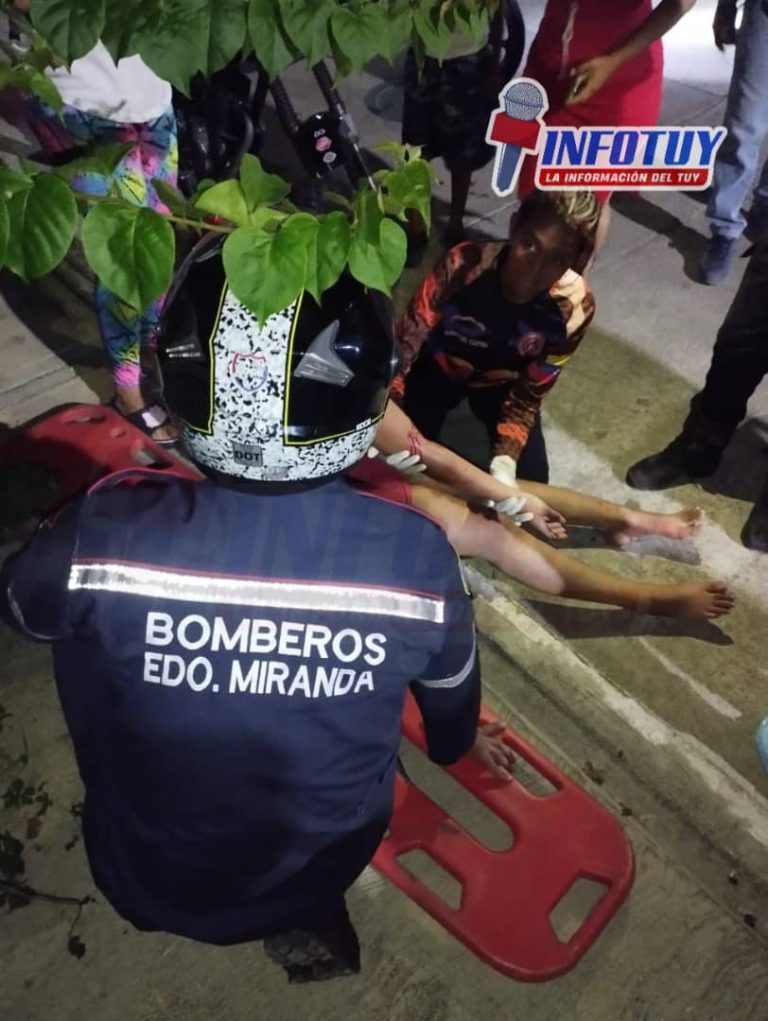 Protección Civil y Bomberos de Miranda atendieron accidente de tránsito en Yare