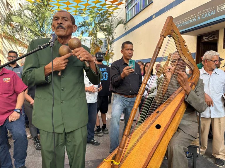 Tradición y talento destacaron en el Bulevar Lamas, En Los Teques sonó el joropo central
