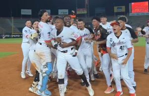 Águilas deja en el terreno al Magallanes