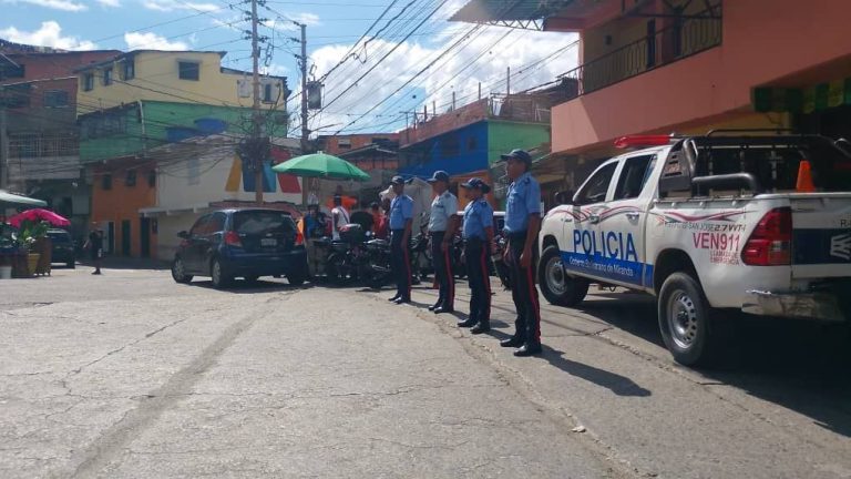 Par de sujetos aprehendidos por posesión de drogas en Valles del Tuy y Sucre