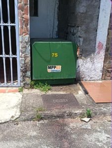 Vecinos de la urbanización Jardines de santa Rosa en Cúa exigen reemplazo de transformador dañado