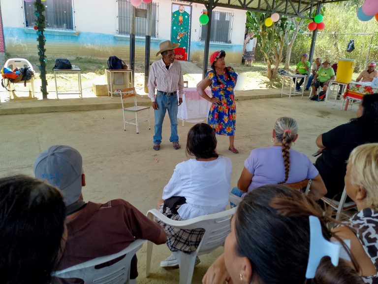 Celebraron el Día del Adulto Mayor en Salamanca