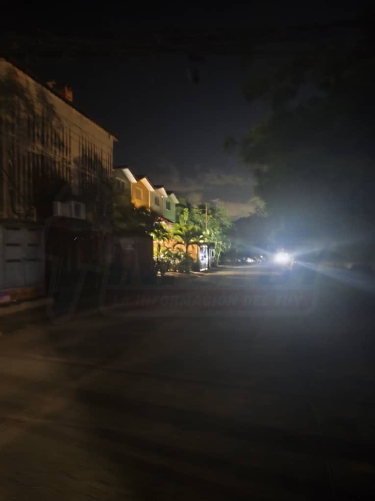 Comunidad Valle Grande de Charallave denuncia que las calles se encuentran oscuras