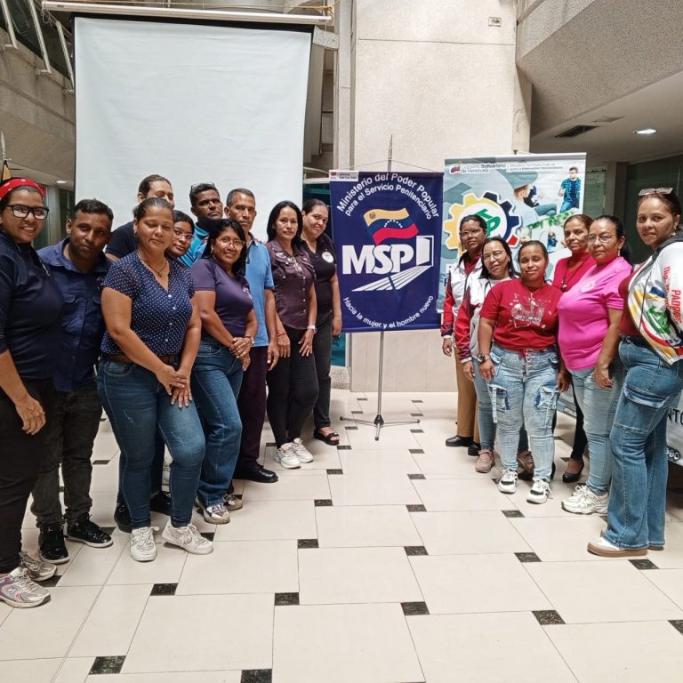 UPTVT presente en la Expo Feria de Oportunidades de Estudios en el municipio Tomás Lander