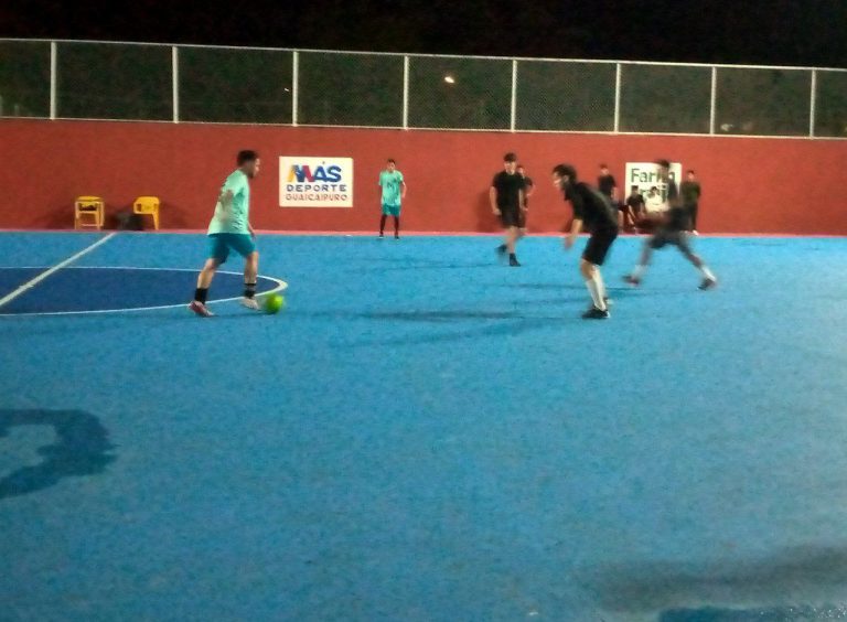 Fútbol Sala define categorías juveniles y mayores en Juegos Comunales