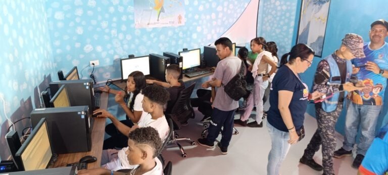 Abren Infocentro “Joven Eliezer Otaiza” en Ocumare del Tuy