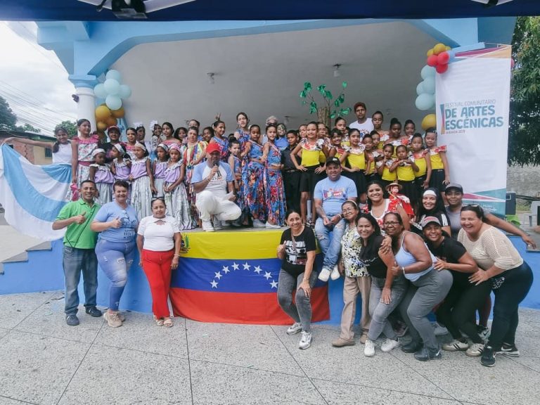 San Antonio celebró el III Festival Comunitario de Artes Escénicas