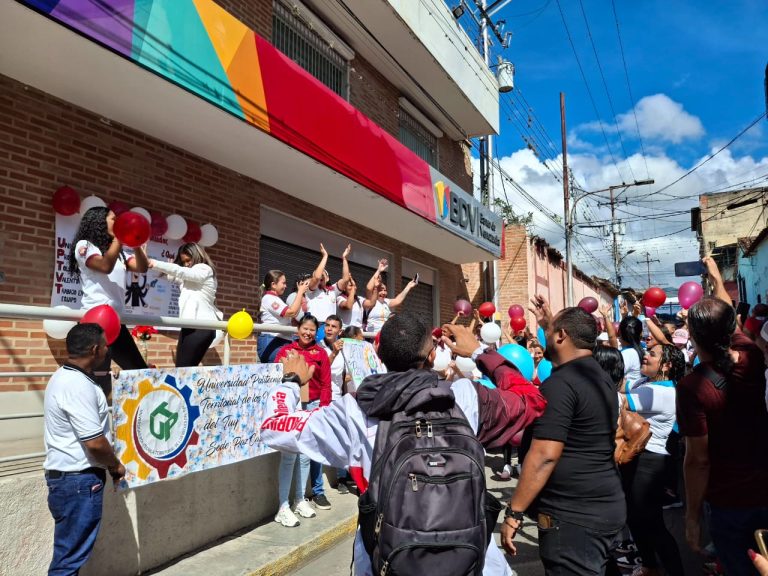 La Universidad Politécnica Territorial de los Valles del Tuy inauguró sede propia en Paz Castillo