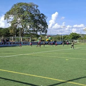 Bajó el telón del fútbol campo de los Vacacionales