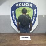 Reclamo por teléfonos termina en amenaza con arma blanca y captura policial