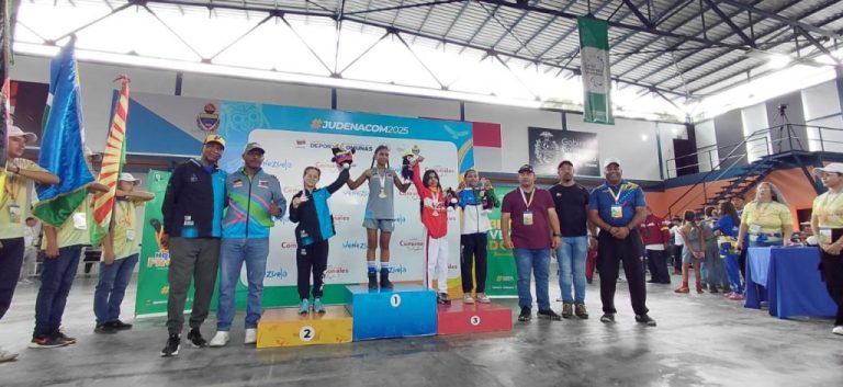 Miranda se titula campeón en boxeo en Juegos Nacionales Comunales Andes 2025