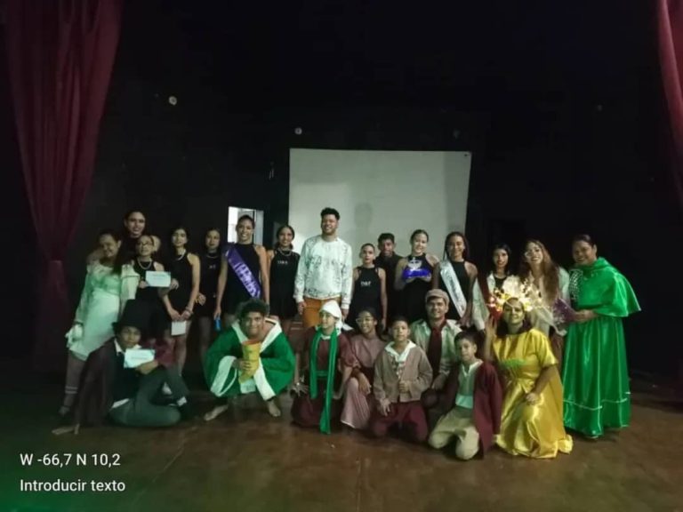 El espíritu de la Navidad se apoderó de San Francisco de Yare