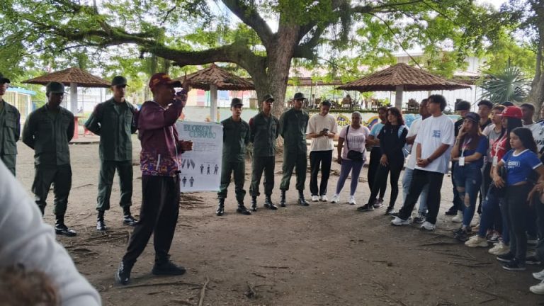Práctica formativa del PIU reunió estudiantes de la UBV y la GNB en Ocumare del Tuy