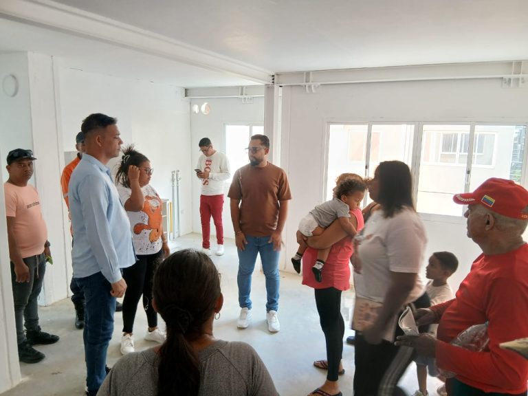 Afectados por el incendio en Nueva Cúa recibieron apartamentos en Ciudad Zamora