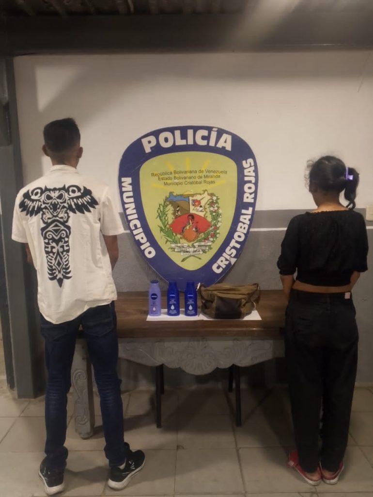PoliCristóbal Rojas detiene a pareja por hurto en Farmatodo de Charallave