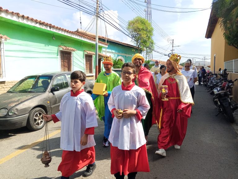 San Francisco de Yare se viste de blanco: Fe, deporte y tradición convergen en el Día de los Reyes Magos