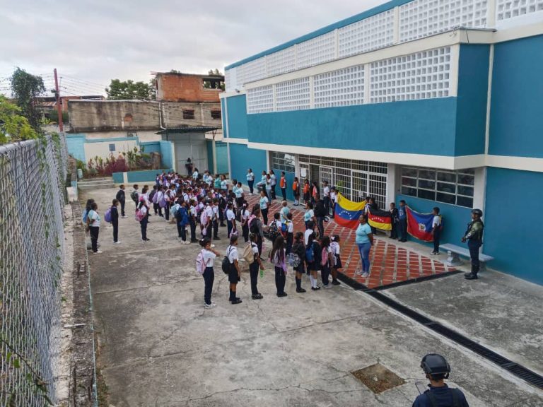 Más de 19 mil estudiantes volvieron a las aulas para el Segundo Momento en Urdaneta