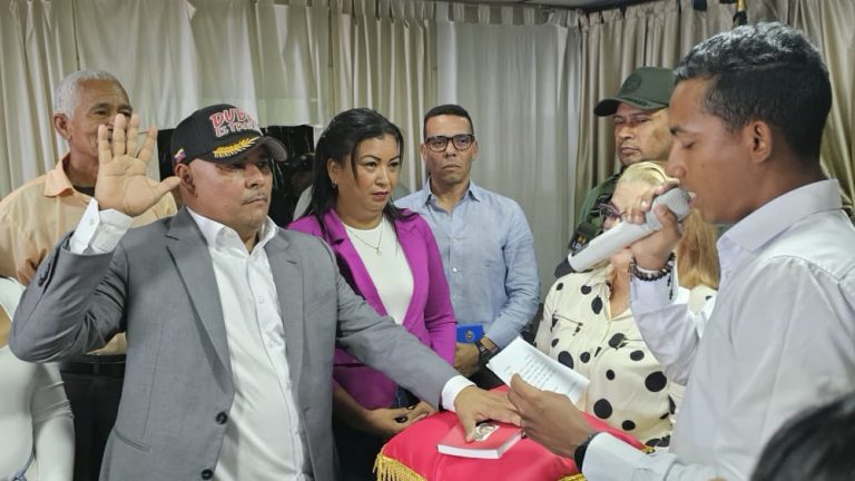 Charallave juramenta nueva directiva del Concejo Municipal para el período legislativo 2026-2027