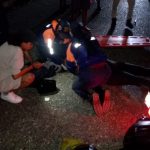 Derrape de moto en la carretera Ocumare–Charallave deja un comerciante fallecido y una mujer inconsciente