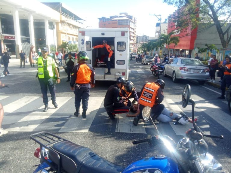 Policía municipal brindó auxilio tras accidente vial en Charallave