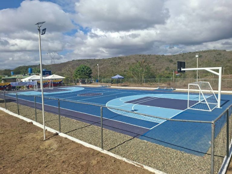 Apertura de la Cancha Deportiva “Gustavo Graterol” fortalece el deporte y la cultura en Salamanca